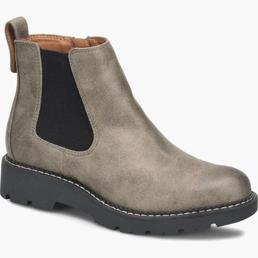 NIB EuroSoft Bethan Side Zip Boot, Size 7